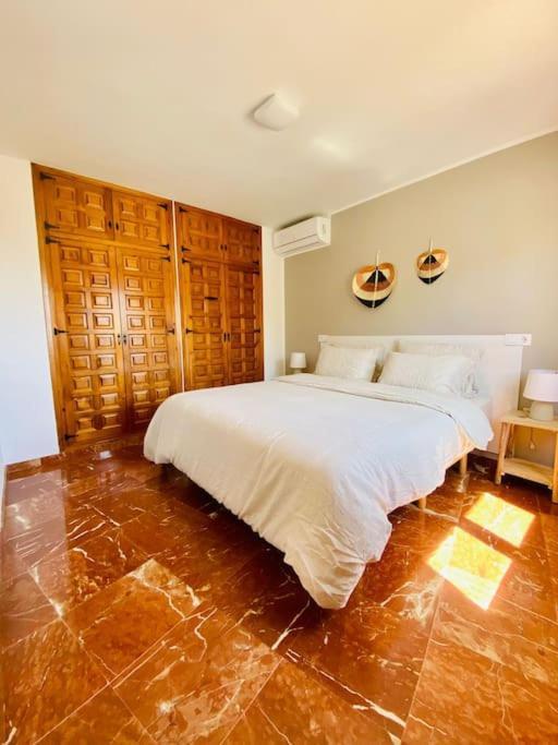 קלפה Villa With Private Pool And Close To The Beach מראה חיצוני תמונה